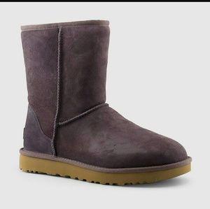 Ugg Classic II "Nightfall" 💜